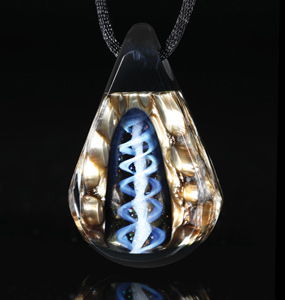 PENDANT 02