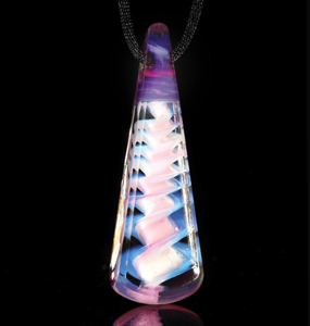 PENDANT 04